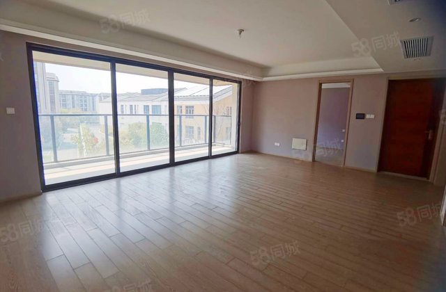 山云庭(北区)4室2厅120㎡201万二手房图片