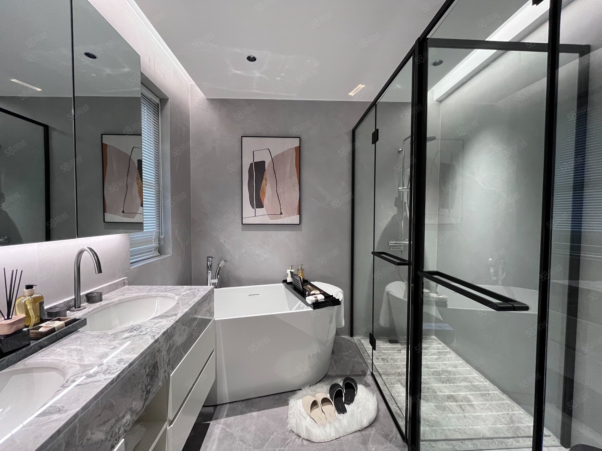 汉成世家5室3厅5卫178㎡南北125万