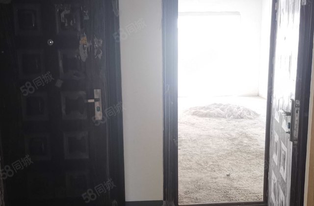 温州商贸中心3室2厅94.76㎡23万二手房图片