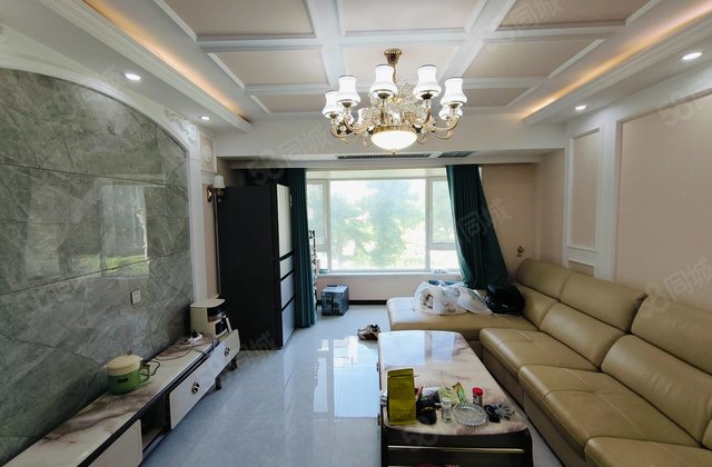 单价七千多！阿尔卡迪亚东边户精装三室两卫免大税！光明小學七中