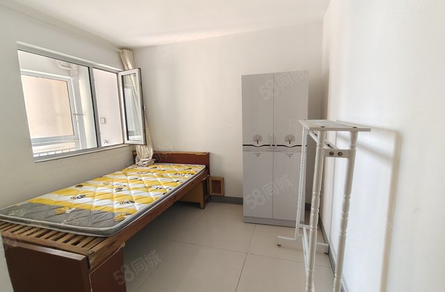 文轩本部  新东方龙湾  楼层好  免大税  低价急售！