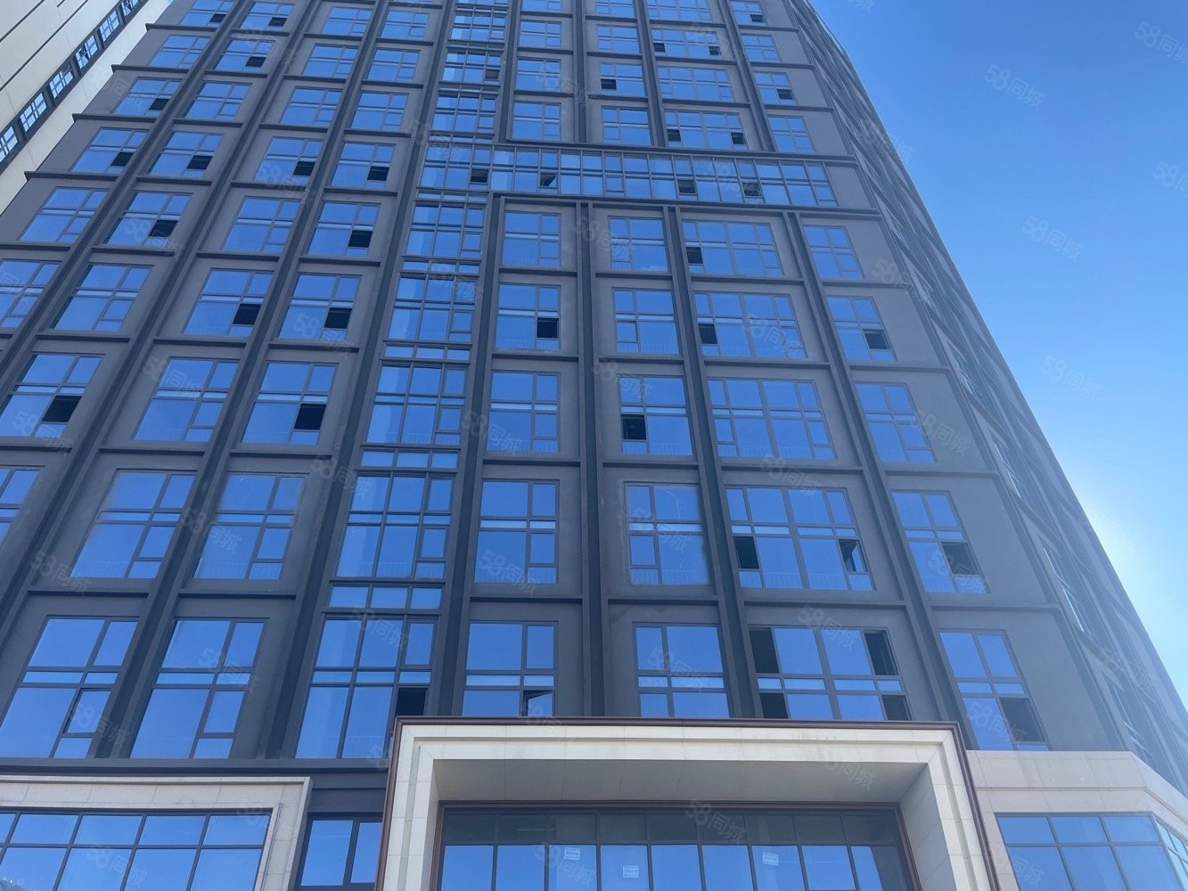 上悦天地(商住楼)2室2厅1卫54㎡西35万