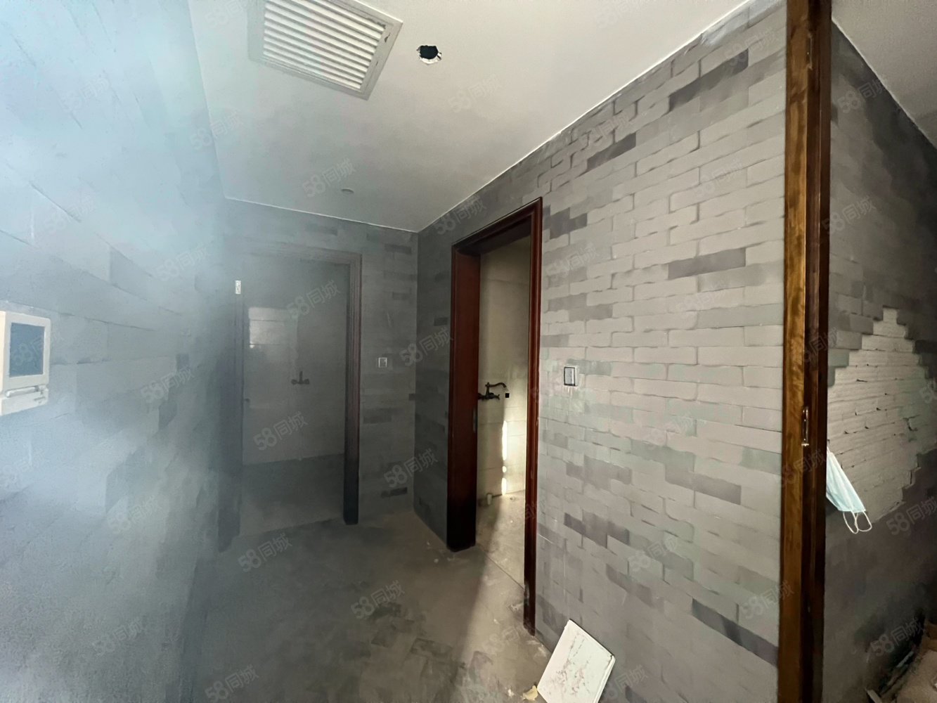 恭儉胡同小區(qū)2室3廳2衛(wèi)270.35㎡北4000萬