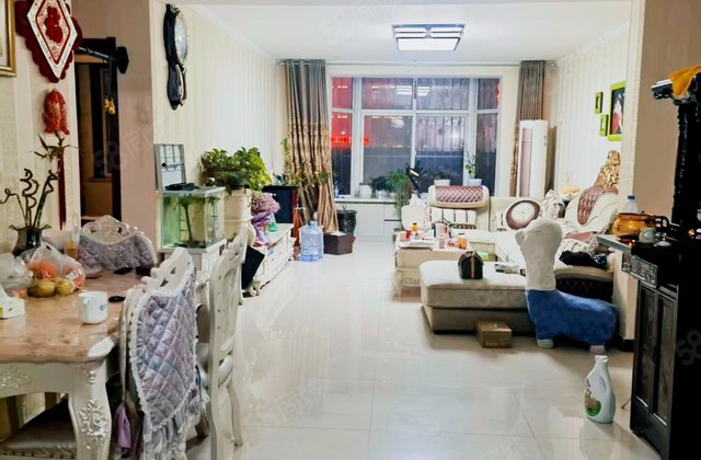 中景华庭B区(公寓住宅)3室2厅138.25㎡89万二手房图片