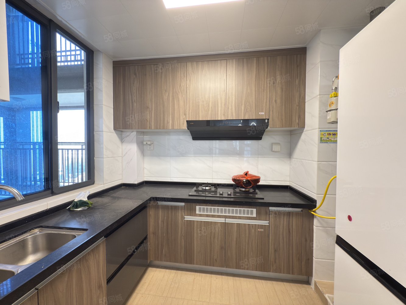 碧桂园江山赋3室2厅2卫114㎡南北85万