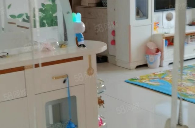 鲁西集团英才小区 南向采光好 居住密度低送车位送家具送地下室