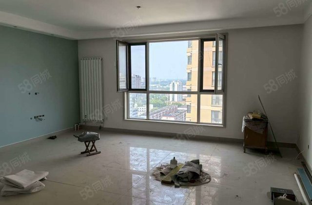 东昌湖 小三房 楼龄新 购物方便 近医院 带电梯 交通便捷