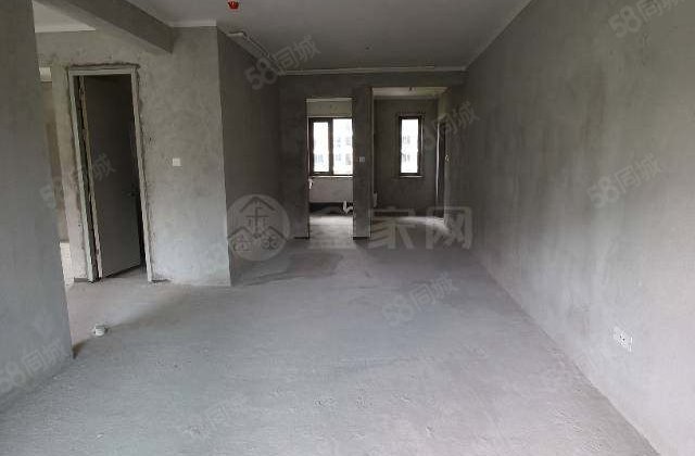 融创玖峯台3室2厅111.25㎡126万二手房图片