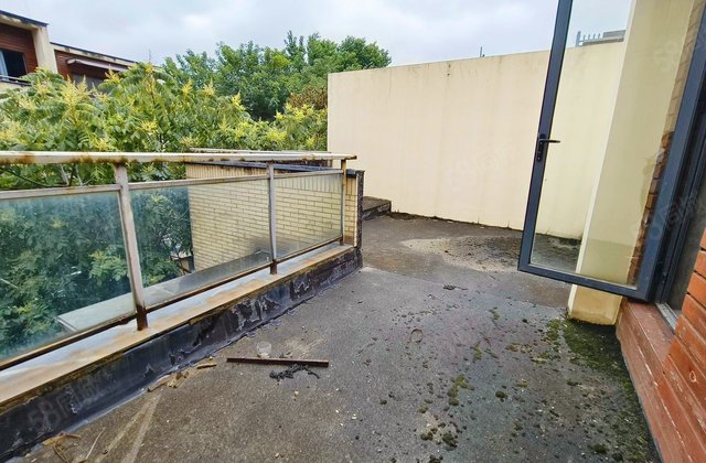 龙湾国际社区(别墅)3室2厅233.03㎡238万二手房图片