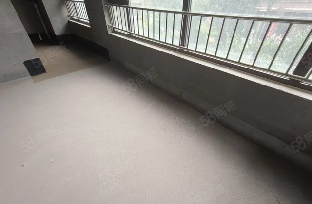 新河家园4室2厅143.29㎡96万二手房图片