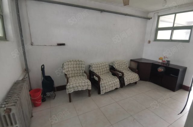 东昌总校兴华路  单位家属院正规三室免大税带储59万有钥匙