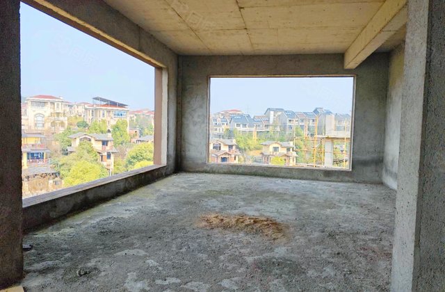 碧桂园山水桃园6室2厅248㎡208万二手房图片