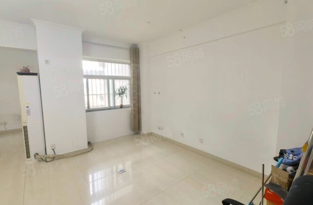 悦泰利贞3室2厅147.44㎡169万二手房图片