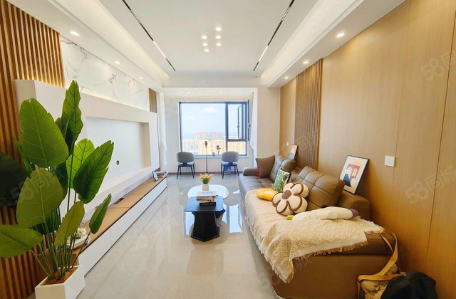 汇融广场B区3室2厅98.93㎡125万二手房图片