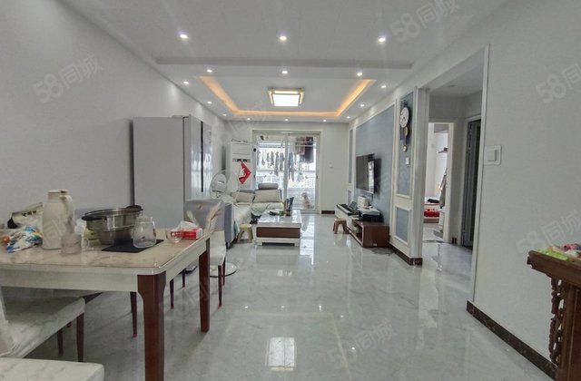 财干路阿尔卡迪亚精装三室 三叶草户型 免大税有储藏室看房密码