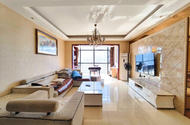 第一湾3室2厅126.51㎡109万二手房图片