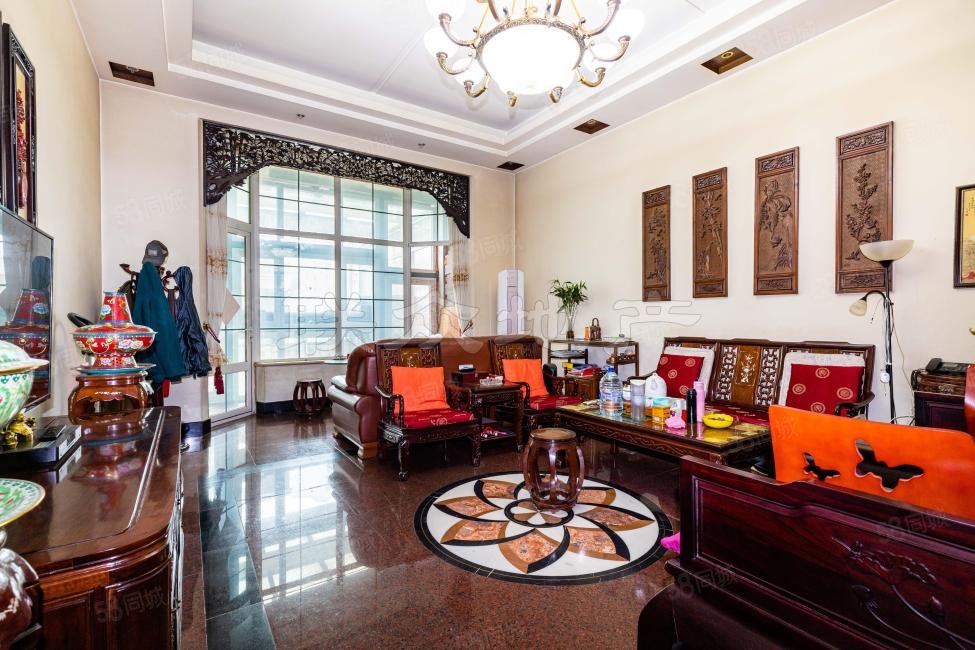 未來假日花園(楓竹苑一區(qū))3室2廳3衛(wèi)264.22㎡南北1380萬