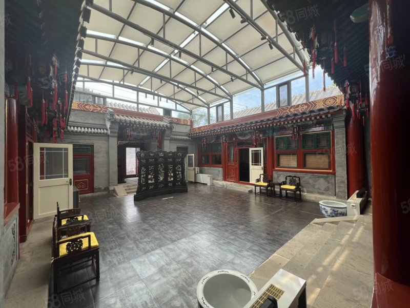 三眼井胡同小區(qū)3室5廳5衛(wèi)683㎡南北16000萬