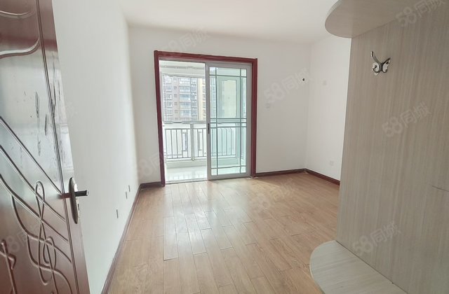 新东方龙湾一期 文轩总 南北通透 采光好 无遮挡 无大税