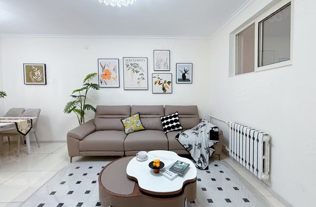 东昌和馨园北 香江南临 精装送家具 随时看房 免大税