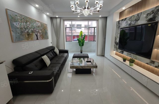 军区大院小区(烟草宿舍楼)3室2厅125㎡58万二手房图片