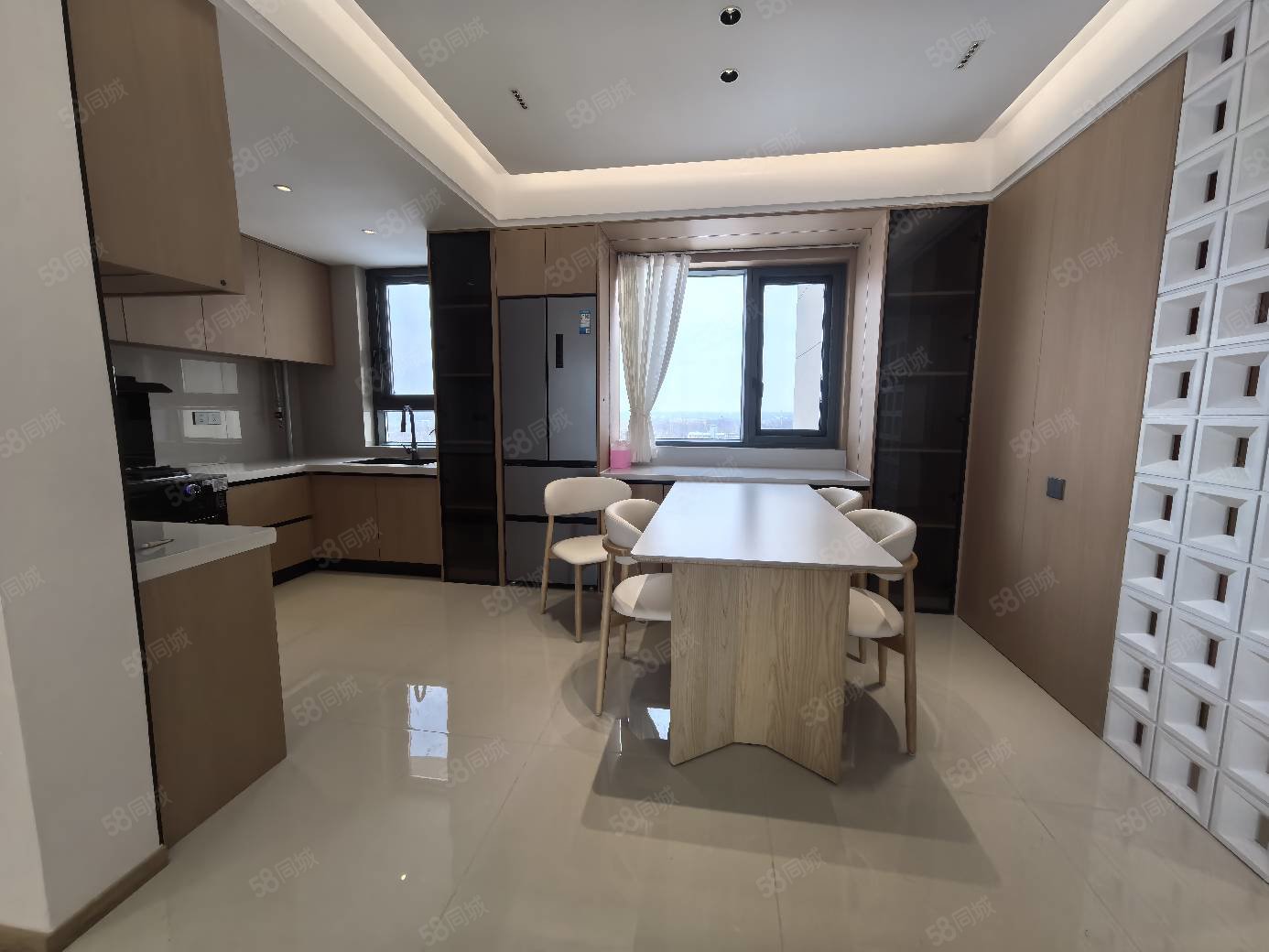 碧桂园凤熹台3室2厅2卫117㎡南北73万