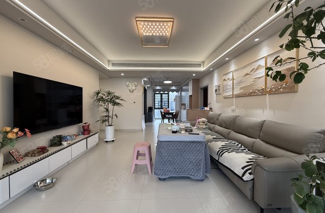 天嘉翰廷4室2厅136㎡98万二手房图片