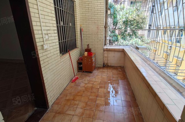 东苑新村4室2厅142.53㎡86万二手房图片