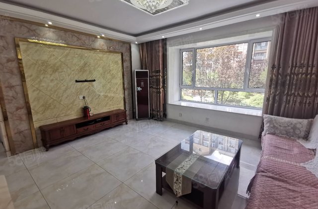 新东方龙湾 二期洋房  三居室 带车位 免大税180万