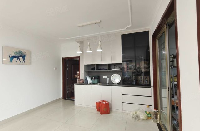 聊大裕昌国际金柱大学城东苑精装边户三室两卫送车储