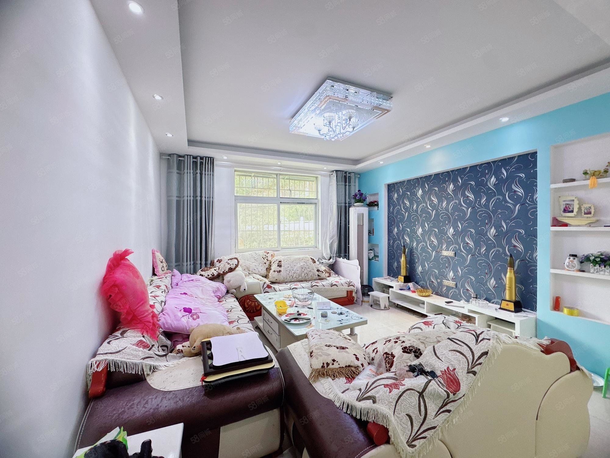 白浪南山小区3室2厅1卫105㎡南11万