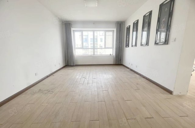 观景房，带车位和储，金柱绿城，不是顶楼，双卫，城市之尊，实验