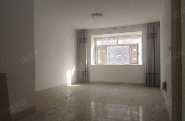 急售，南北通透，一梯两户，水岸花语，莲湖新城