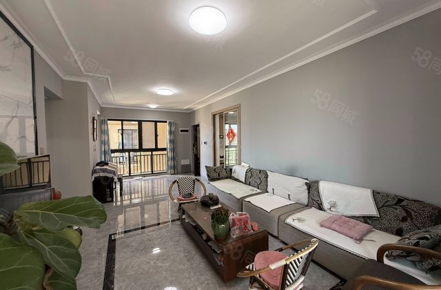 海地春天4室2厅124.26㎡98万二手房图片