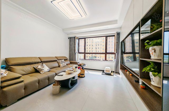 良品柏宏筑福里(2期)3室2厅103.96㎡69.8万二手房图片