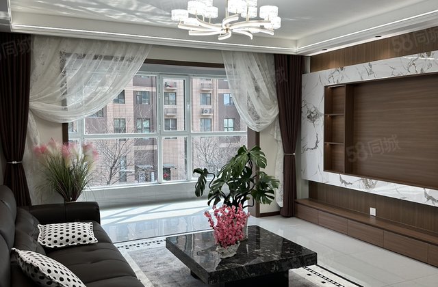 西山小区4室2厅145㎡88万二手房图片