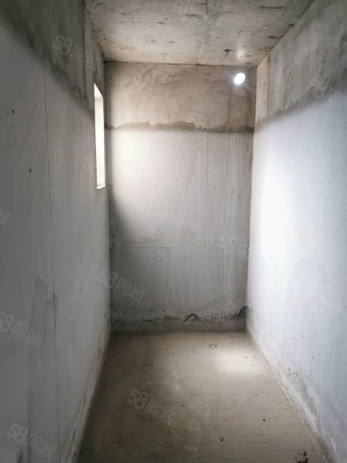 领地凯旋广场3室2厅2卫105㎡南北53.8万