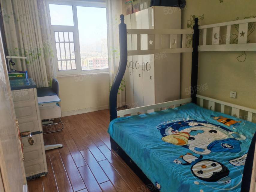 星河万源蓝湾3室2厅1卫129.75㎡南北60万