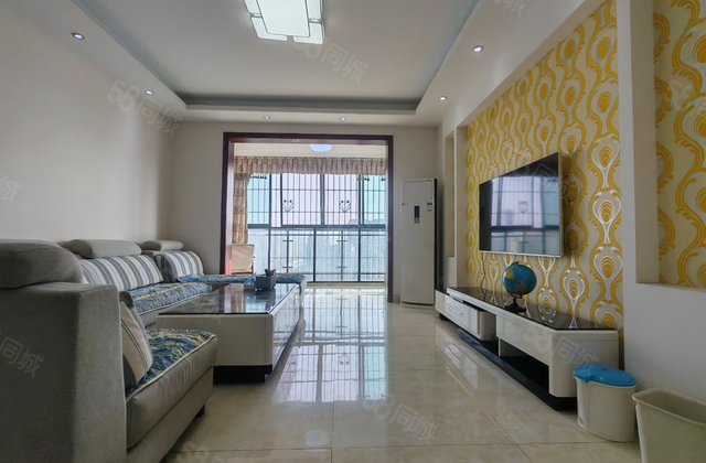 世纪春天3室2厅104㎡39.6万二手房图片