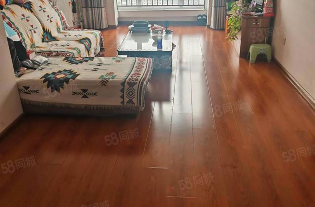 香城檀香园2室2厅94.23㎡41万二手房图片