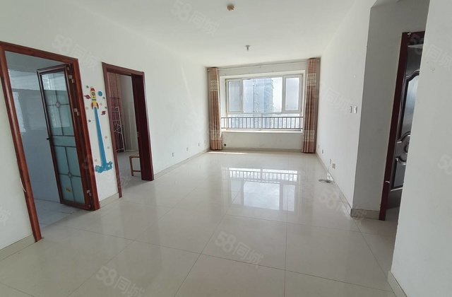 金柱大学城 边户 三室双卫 带车位储藏室免大税 房东急售