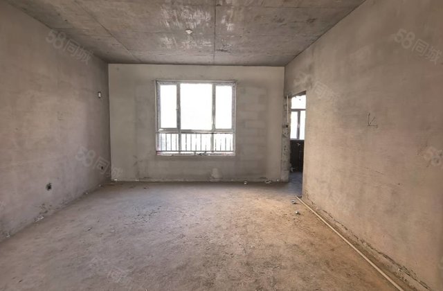 天一国际公馆4室2厅230㎡71万二手房图片