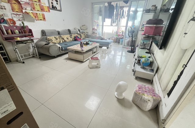 金柱大学城东苑 房龄新 南北通透 刚需小三居 商品住宅