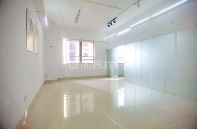 广西民族宫商业中心1室1厅80㎡80万二手房图片