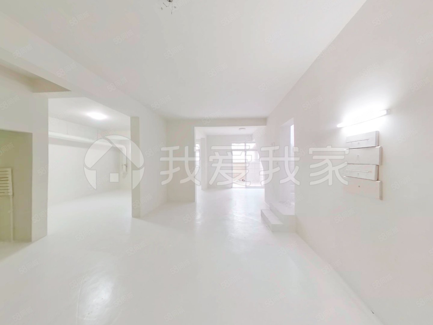 金科帕提歐9室3廳3衛(wèi)141.38㎡南北335萬