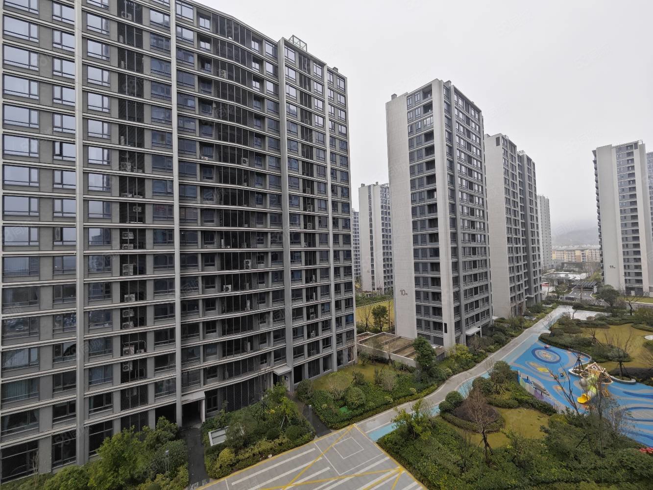 价格都假的太离谱 真 格 金宸府好楼层 89平142万,金宸府-舟山58同城