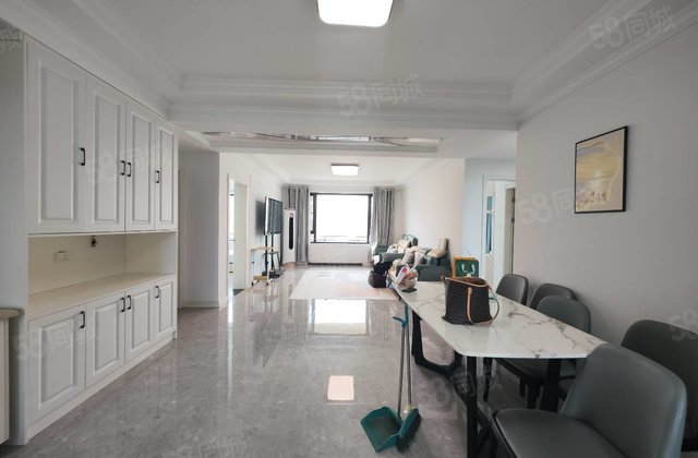 第三实验旁 百合新城锦兰园 三室两卫精装 送车储 免大税