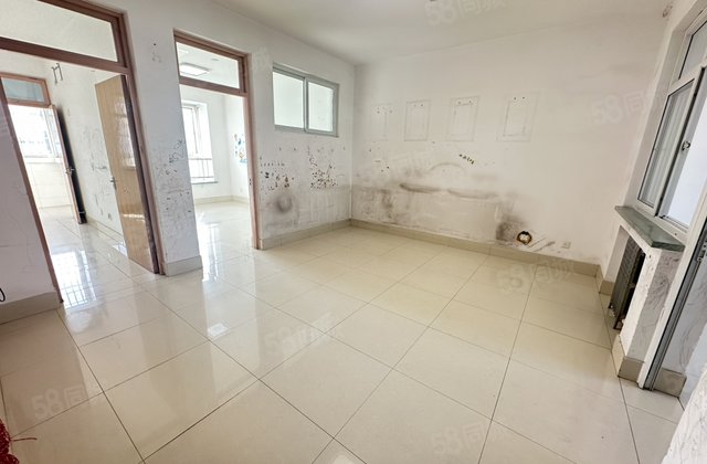 万达附近 电大家属院正规三居室 采光好 房东   出售