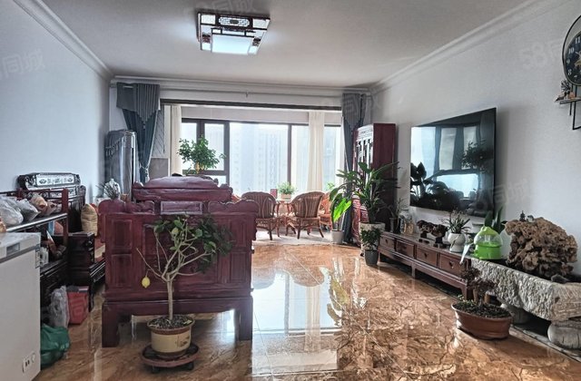 国岳府 四室两卫 带车位 免大税 双阳台 全明户型 观景房