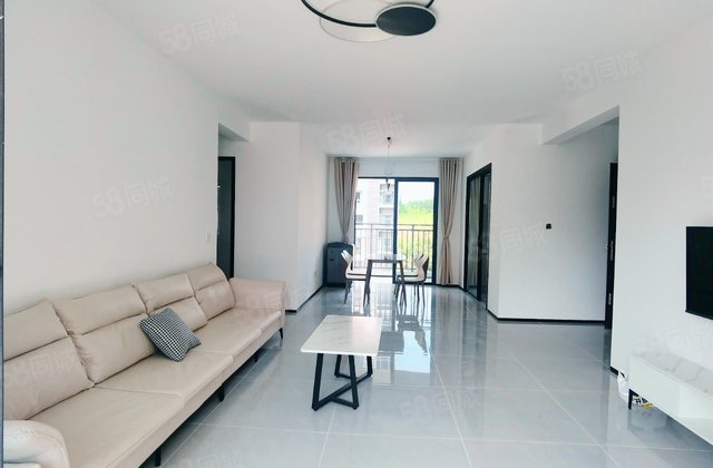 长房岭秀时代4室2厅139.57㎡109万二手房图片